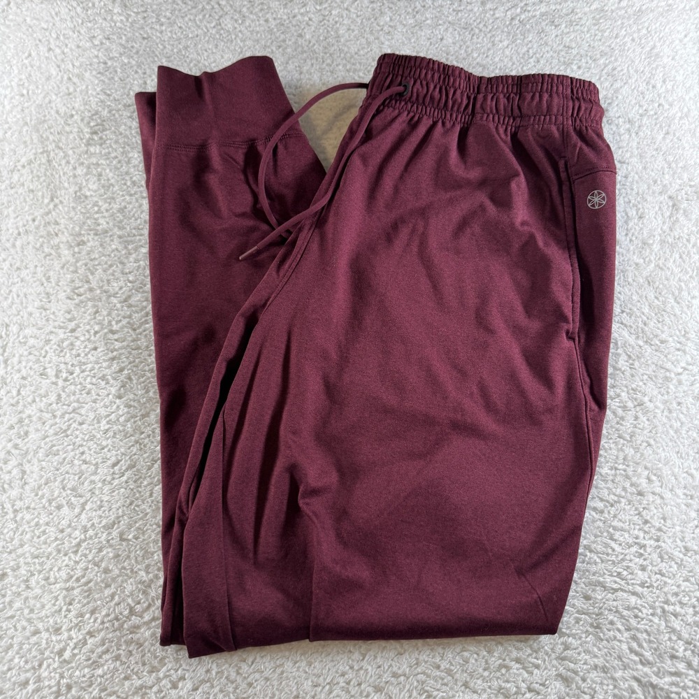 Gaiam Men's Jogger Sweatpants Men's Size Large Cuffed Burgundy Red Stretch